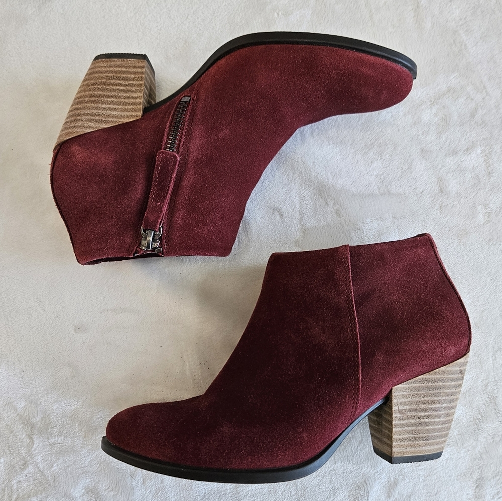ECCO Shape 55 Western Ankle Boot Hydromax Red Suede Heels size 36 (US 5-5.5)